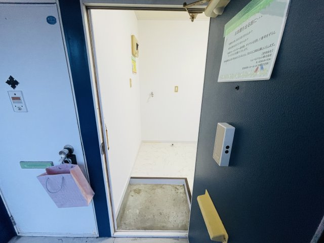ステーツ今井Ⅰの玄関|明るい玄関です