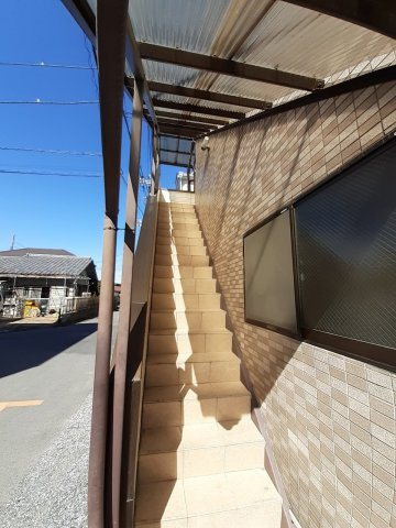 ハイツ柏葉のエントランス