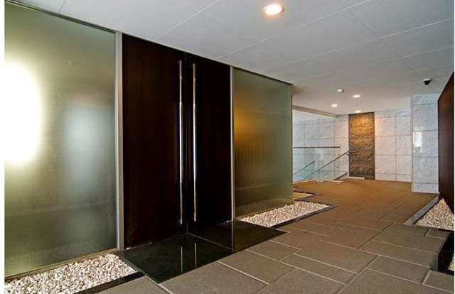 レジディアタワー乃木坂のエントランス