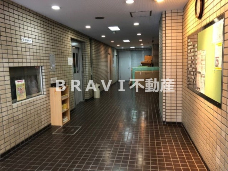 エルデ大手前　BRAVI不動産のロビー|【エルデ大手前】建物の内部です