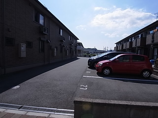 神戸市北区山田町下谷上字芝のアパート