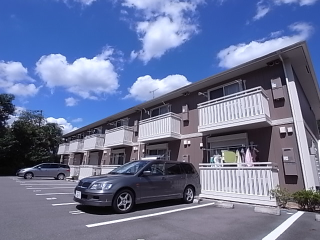 神戸市北区山田町下谷上字芝のアパート