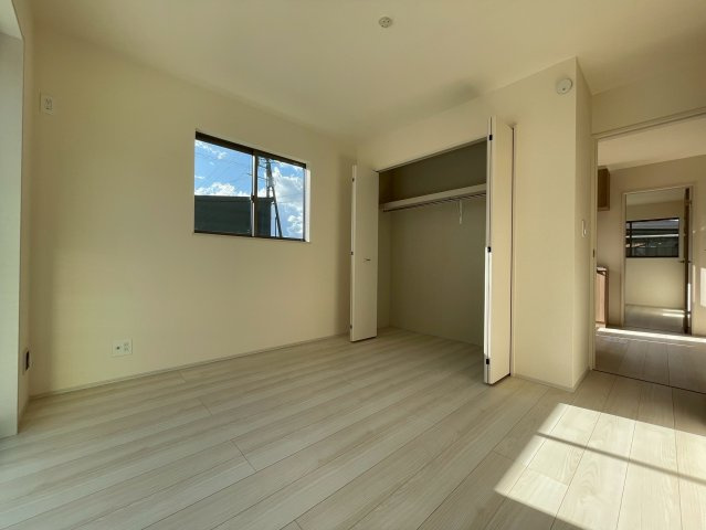 富士宮市大岩４６０番　新築戸建　全2棟　A号棟平屋の洋室