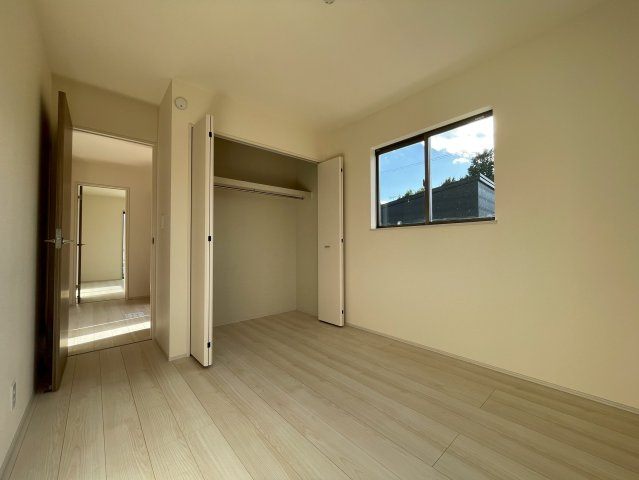 富士宮市大岩４６０番　新築戸建　全2棟　A号棟平屋の洋室