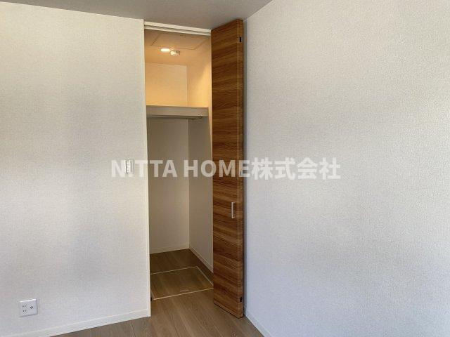 シャーメゾン　カーサ　デ　花音の収納|ウォークインクローゼットで収納豊富(^^)/