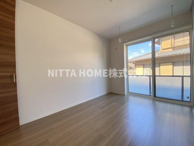 シャーメゾン　カーサ　デ　花音の洋室|こちらの洋室は５．９帖です♪