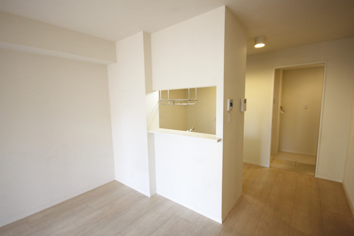 オーキッドガーデンの居間・リビング