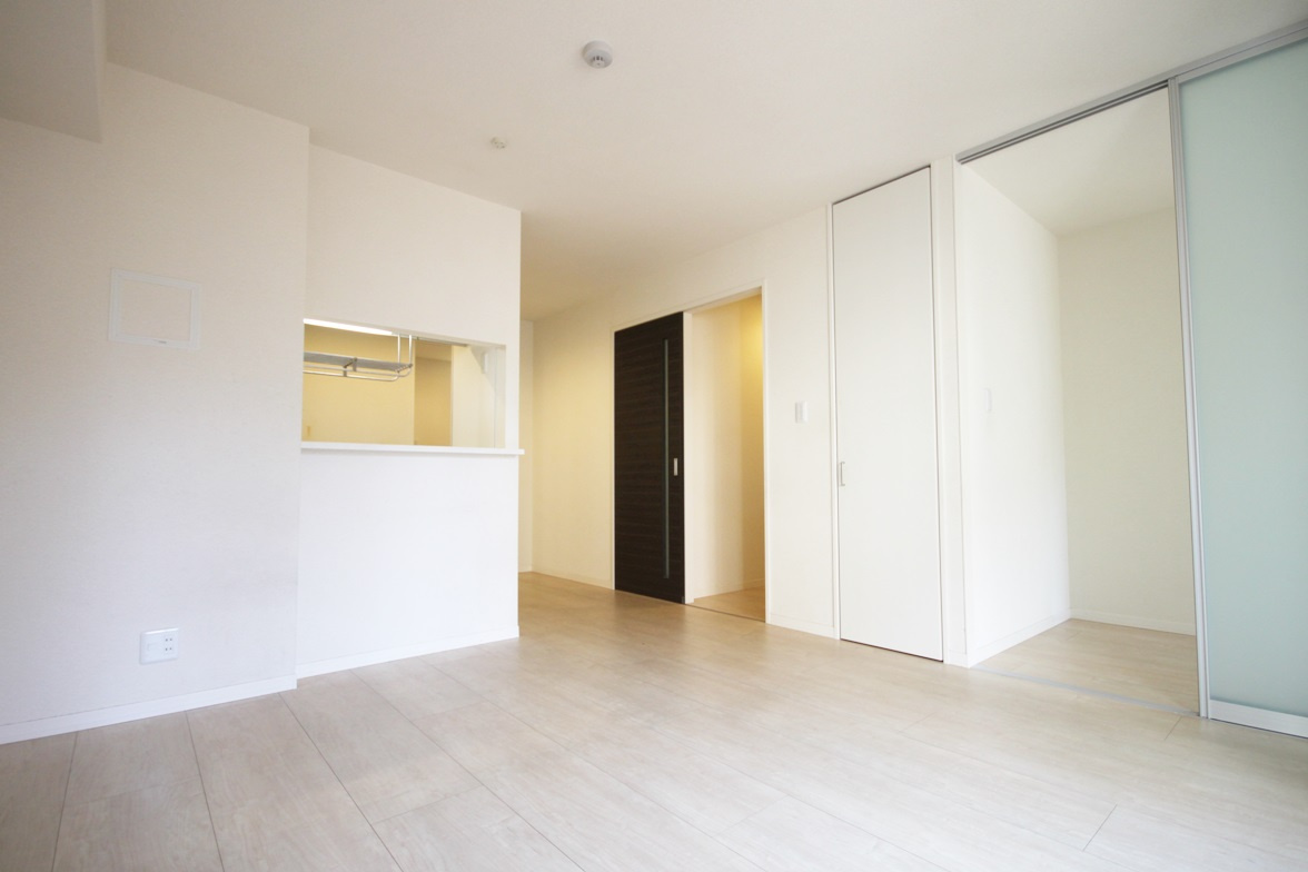 オーキッドガーデンの居間・リビング