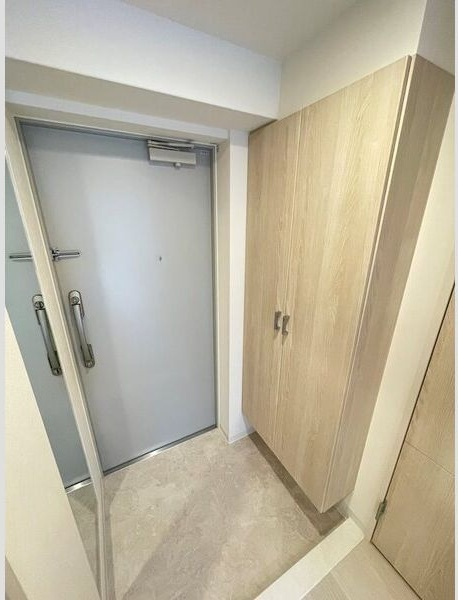 グランディア大阪ノースの玄関