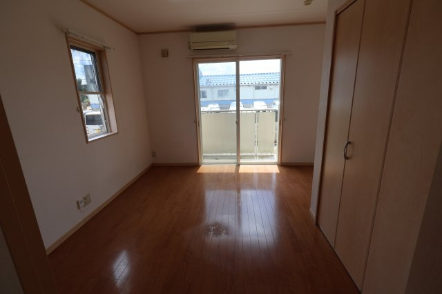 メゾンN　B棟の洋室