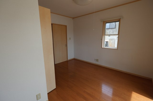 メゾンN　B棟の洋室