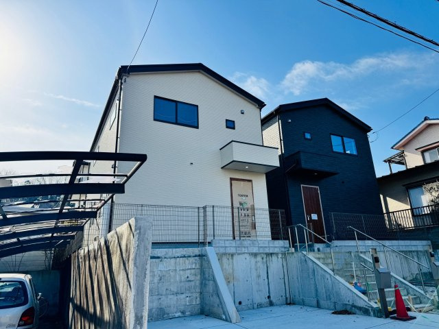 八王子市　元八王子町　新築一戸建て　６期の外観|～高尾駅徒歩22分　区画整理された分譲地内の新築一戸建て　駐車スペースは2台分～