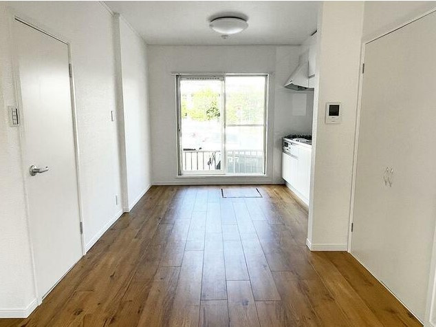 福寿コーポ弐番館 の居間・リビング