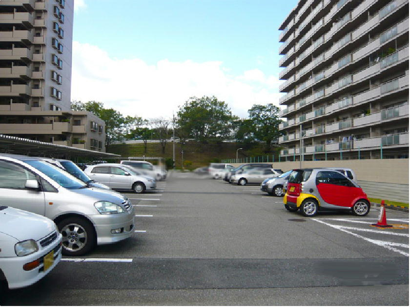 シティーパーク武庫之荘の駐車場