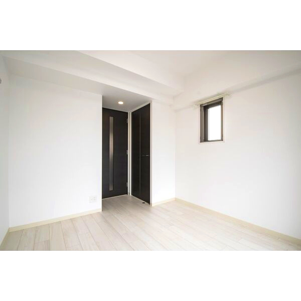 エステムコート新大阪ⅩⅤフロウの居間・リビング