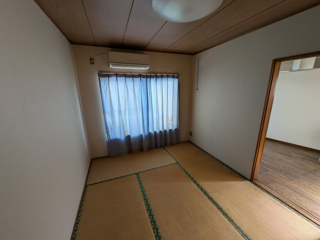 第8野本ビルの和室