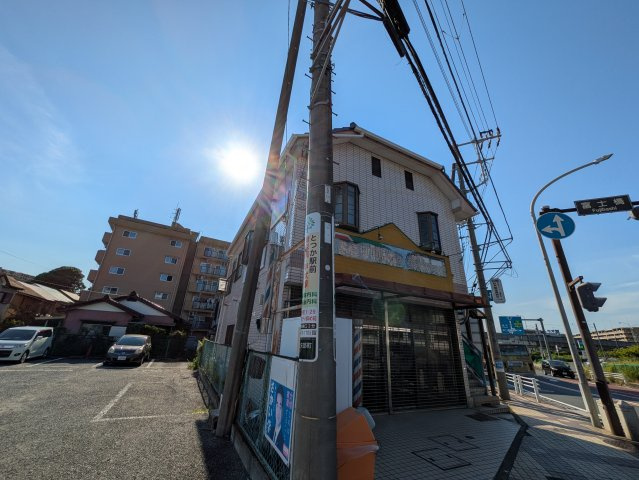 第8野本ビルの外観