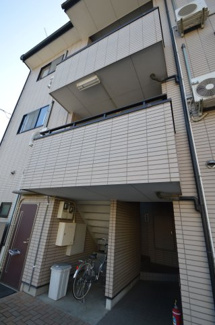 【エントランス】 | イースタンピュア