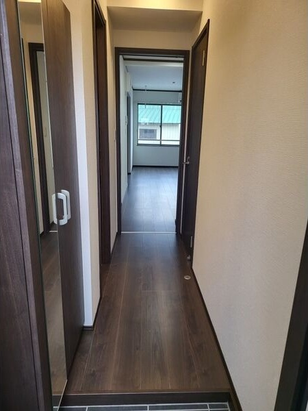 ル・メイユール上江釣子の玄関