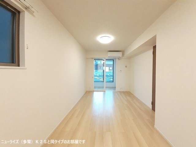 グローティール　Ａの内装