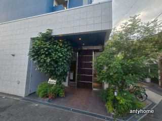 ホープ上新庄　仲介手数料無料のエントランス