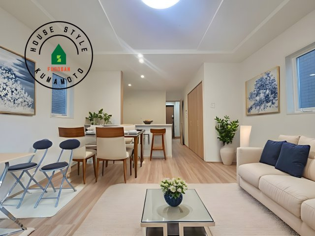 玉名市松木第2-3棟（1号棟）の居間・リビング|明るく開放的なリビングダイニングは豊かな陽光が注ぎ込み、やすらぎの空間を演出してくれます。ご家族で楽しいひとときをお過ごし下さい。※家具はCGを合成したものです。