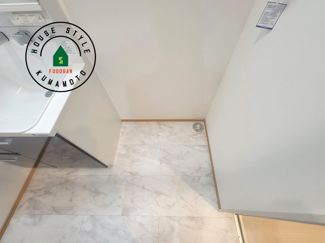 玉名市松木第2-3棟（1号棟）のランドリースペース|ランドリースペースとなります。広々して有効的にご使用できます。 