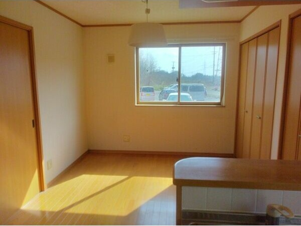 フォー シーズンズの居間・リビング