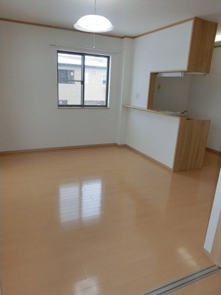 エヌパレス　Bの居間・リビング