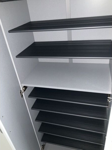 Pierre Homme(ピエール・オム)Ⅲの玄関