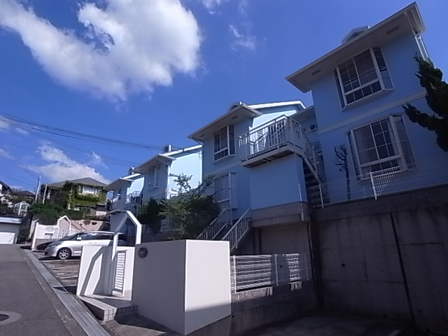 神戸市須磨区東落合３丁目の賃貸マンションの外観