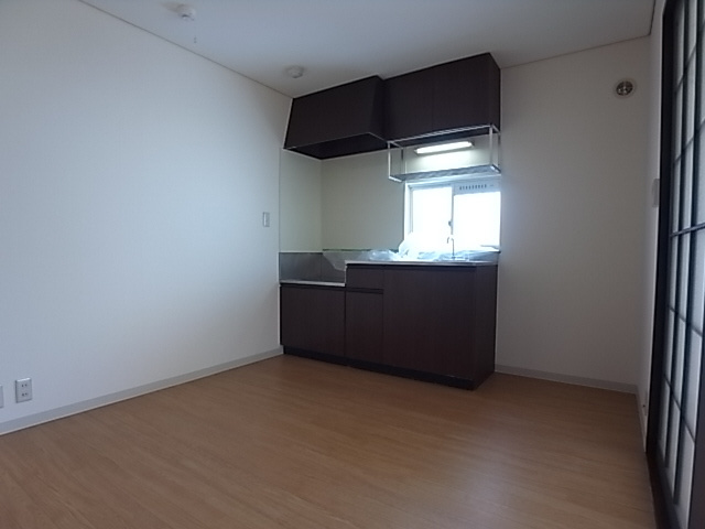 神戸市須磨区東落合３丁目の賃貸マンションの居間・リビング|ダイニング