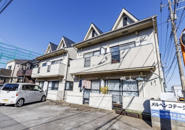 清瀬市中里1丁目　一棟売アパートの外観