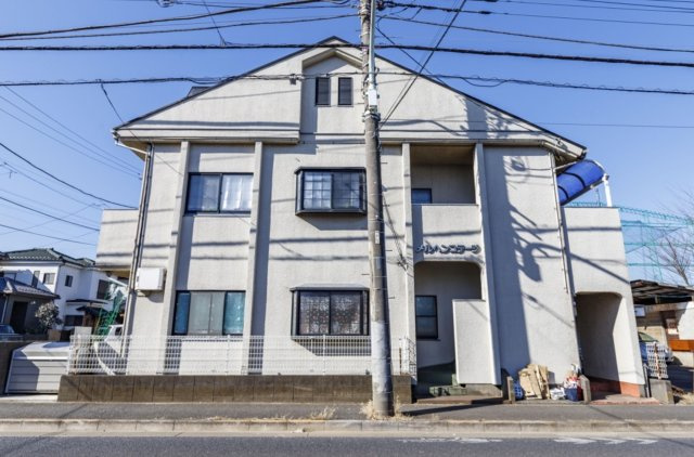 清瀬市中里1丁目　一棟売アパートの外観