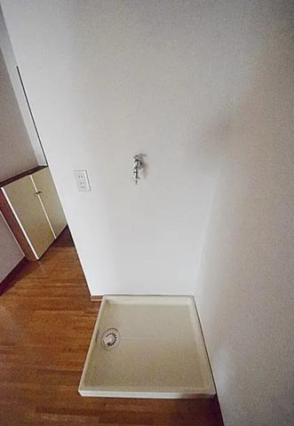 清瀬市中里1丁目　一棟売アパートのランドリースペース