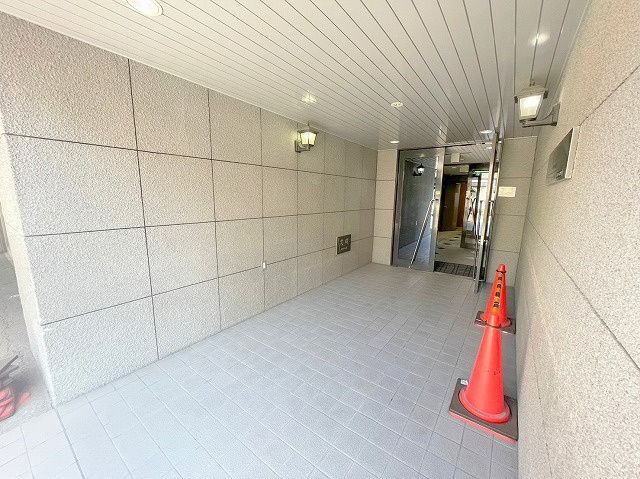 レクシア上新庄のロビー