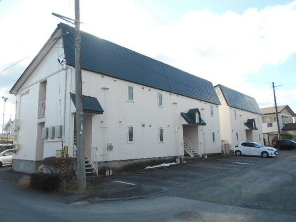 ユリハイツB棟の外観