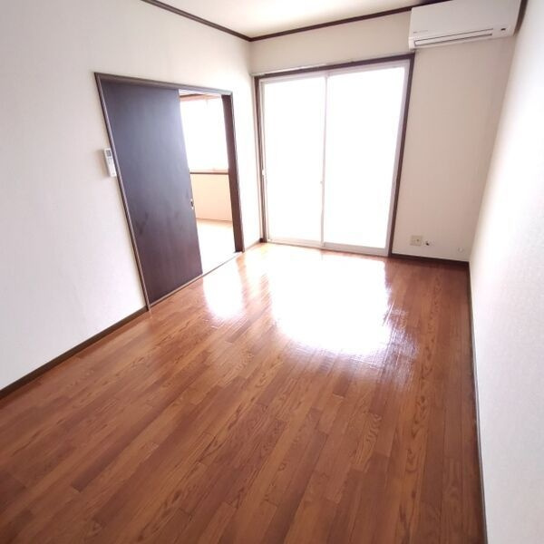 ユリハイツB棟のキッチン