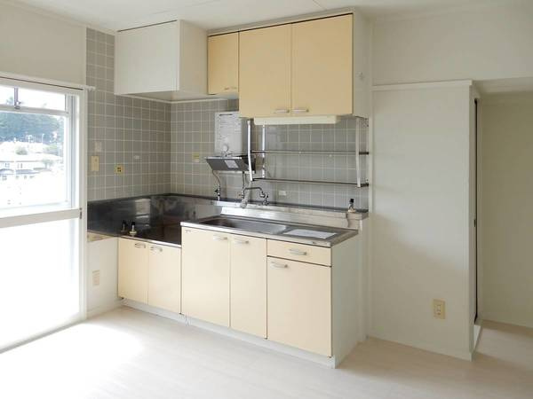 ビレッジハウス西ヶ丘1号棟のキッチン|ビレッジハウスの同一物件・同一タイプの間取りの写真です