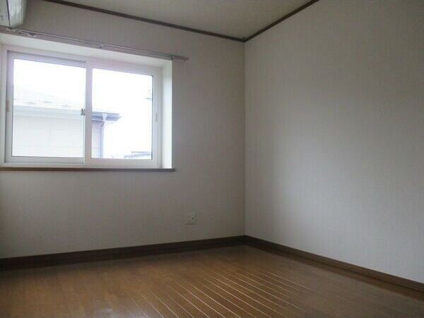 サンパティークD棟の居間・リビング