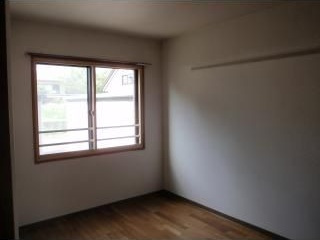 パルテール泉の洋室