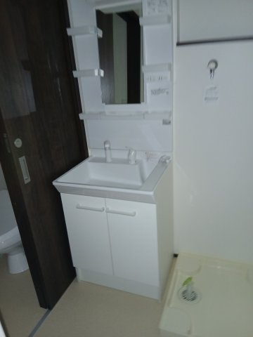 LebeL vierの洗面所