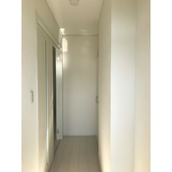 ウィローズ藤沢B棟の玄関