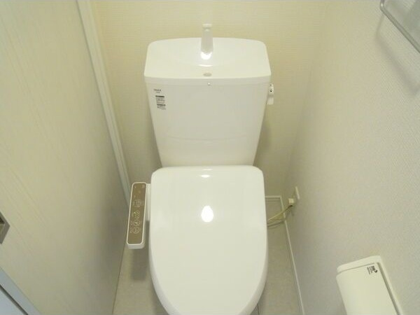 ニュースカイタウンB棟のトイレ