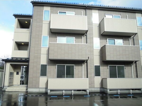 ニュースカイタウンB棟のロビー