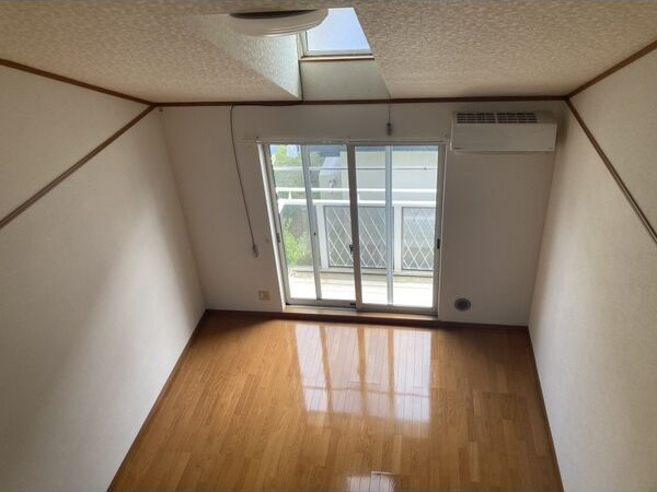 リベルタの居間・リビング