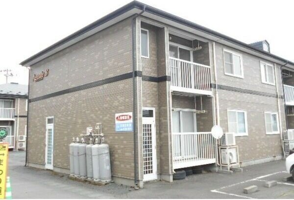 アジェンテBの外観