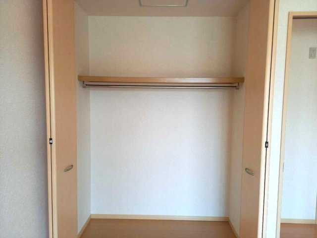 リビングタウン長橋台　Dの収納