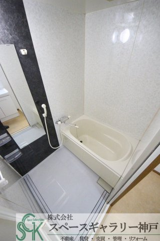 シャトー北別府の浴室|※お部屋により仕様が異なる場合があります※