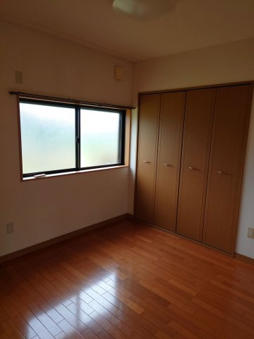 城山住宅の洋室